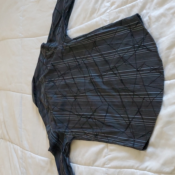 Grey button down shirt - Picture 5 of 6